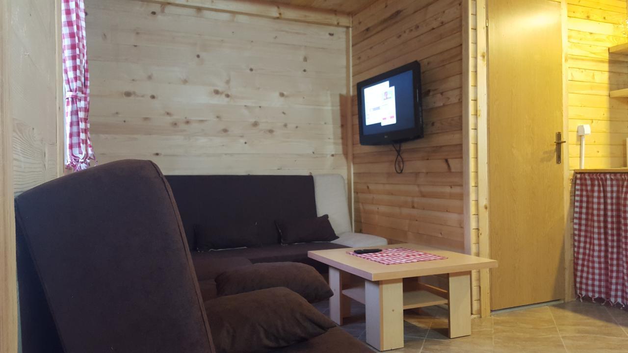 Vacation Home Sajra Kulen Vakuf Dış mekan fotoğraf