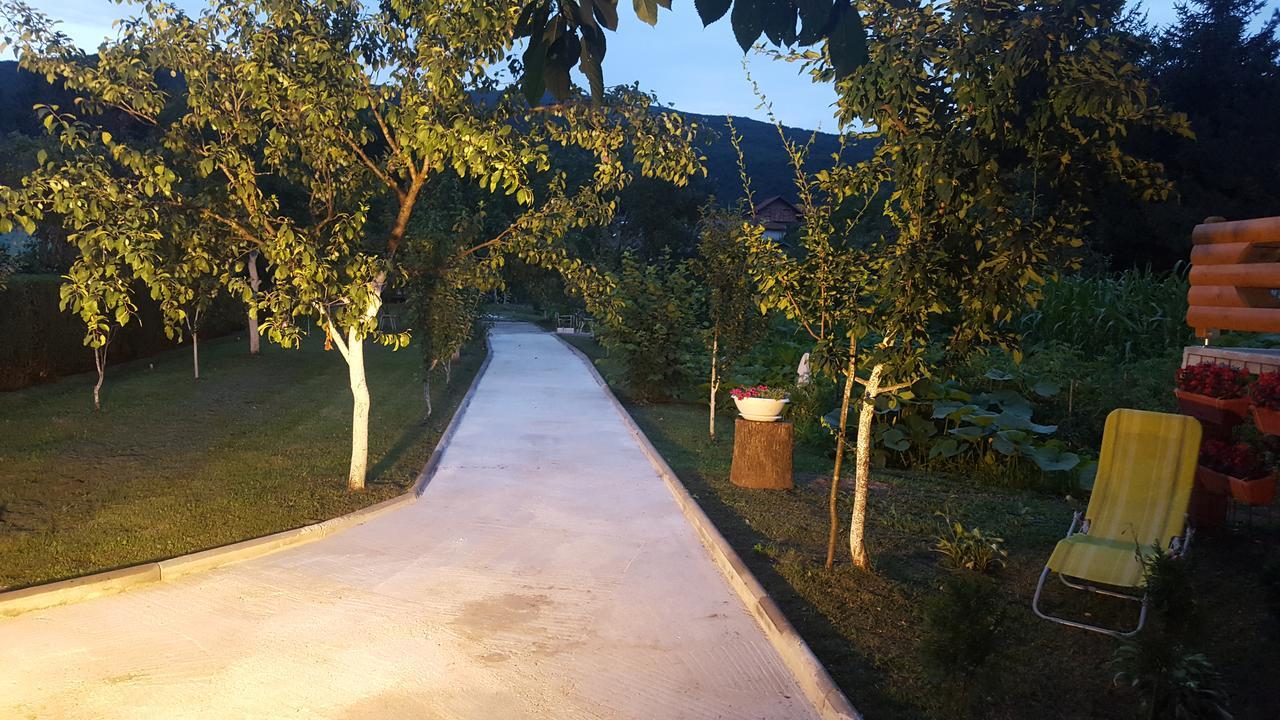 Vacation Home Sajra Kulen Vakuf Dış mekan fotoğraf