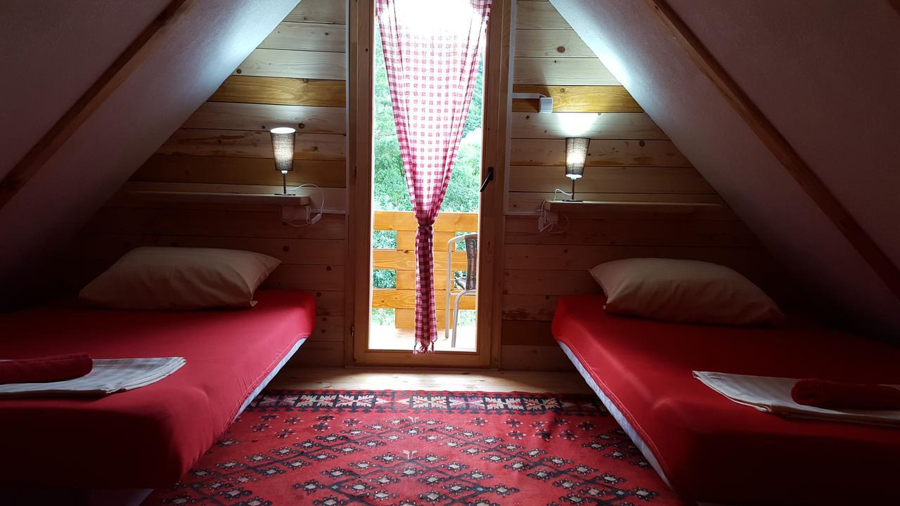 Vacation Home Sajra Kulen Vakuf Dış mekan fotoğraf