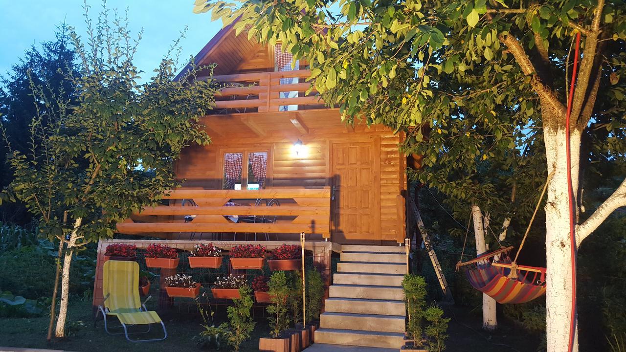Vacation Home Sajra Kulen Vakuf Dış mekan fotoğraf